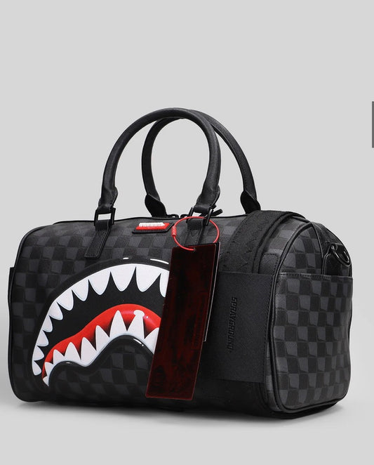 SHARKS IN PARIS BALLOON
BLACK MINI DUFFLE